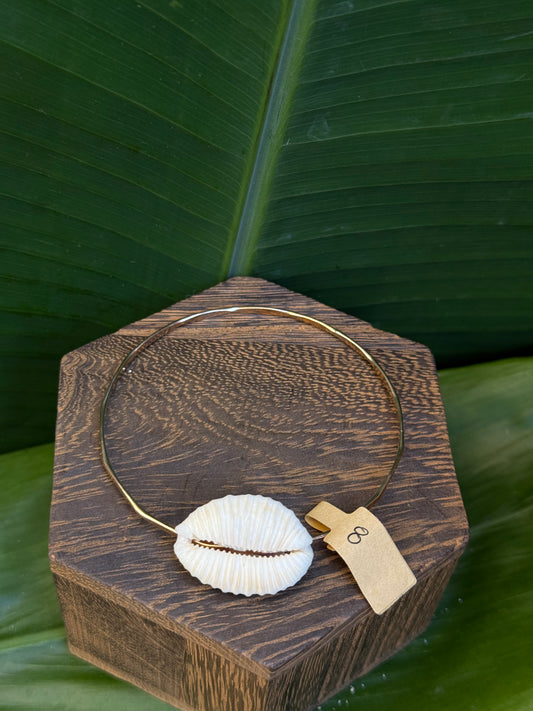 8 Granulated Cowrie Bangle